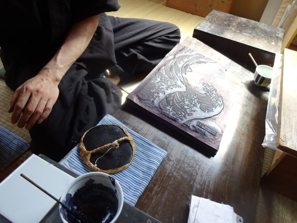 Estudio Takahashi recreando la gran ola de Hokusai